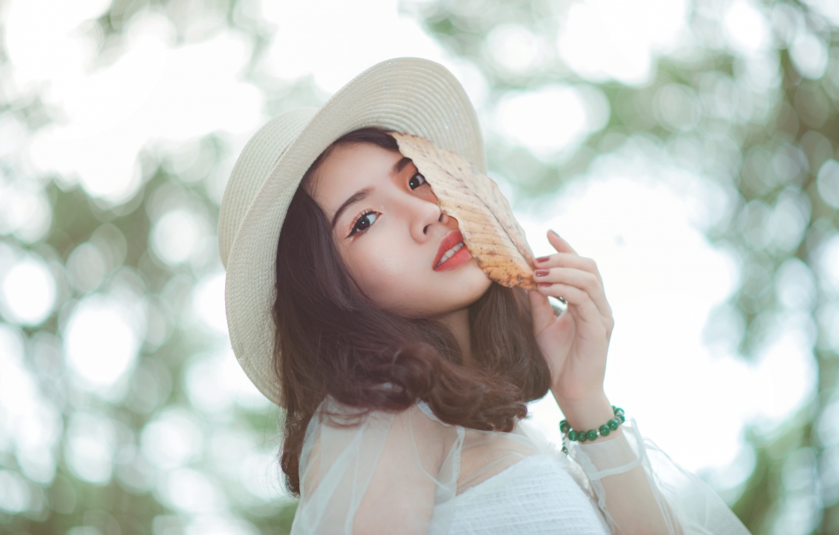 做自己是这个世界上最孤独又勇敢的事情,也是最爽的事情