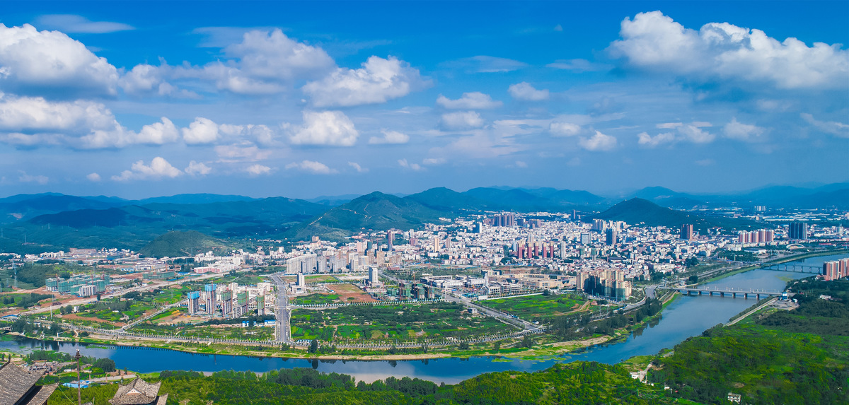 鸟瞰淅川新区。李振林 摄.jpg