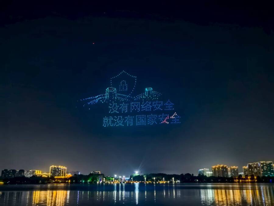 4c4fb20fff0a3c87b6311c24cbacb4c0.jpg