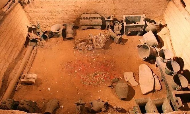 央媒觀豫 | “重磅”紀(jì)念！它是3000年前的青銅“頂流”