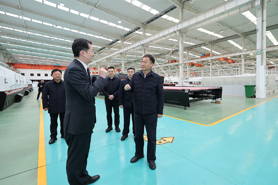 劉寧到洛陽市新安縣宜陽縣調(diào)研時(shí)強(qiáng)調(diào):貫徹落實(shí)黨的二十屆四中全會(huì)精神 著力打造縣域特色現(xiàn)代化產(chǎn)業(yè)集群