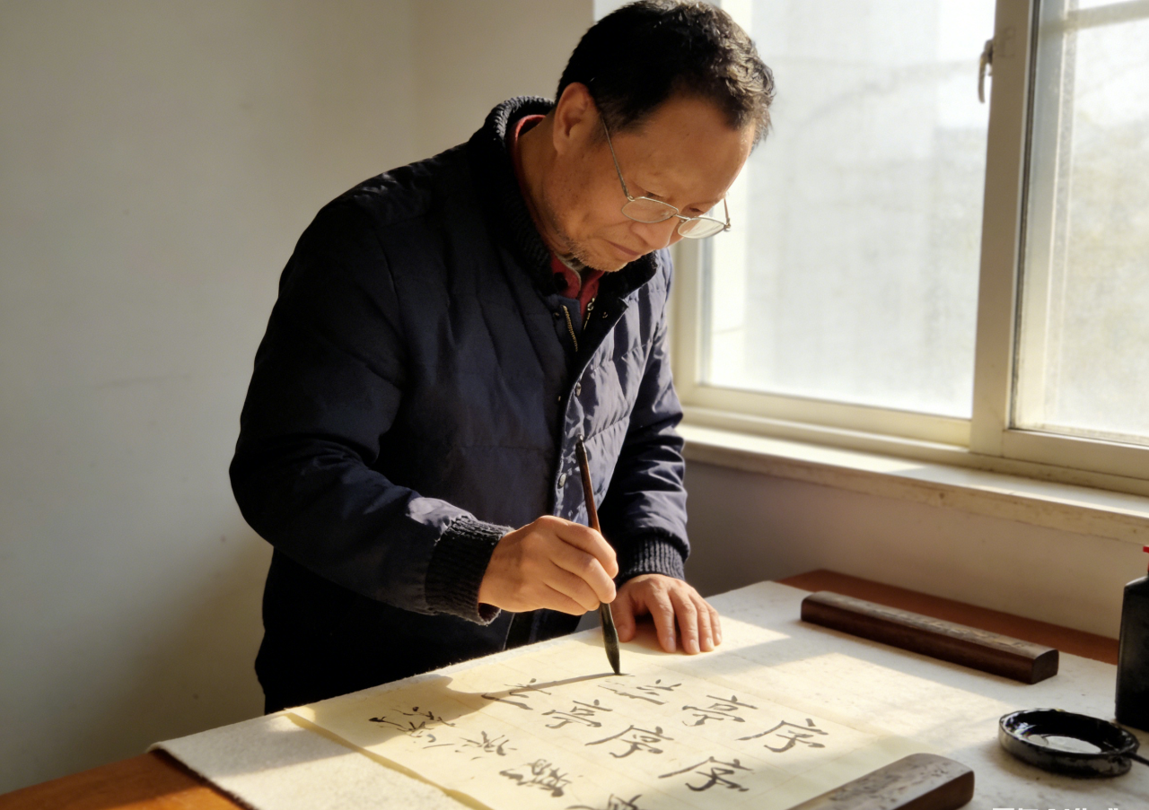 生成臨摹《蘭亭序》照片 (2).png