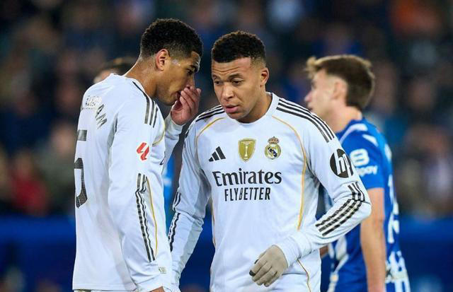 羅德里戈以德報(bào)怨，拯救阿隆索！姆巴佩比肩C羅，皇馬2-1阿拉維斯