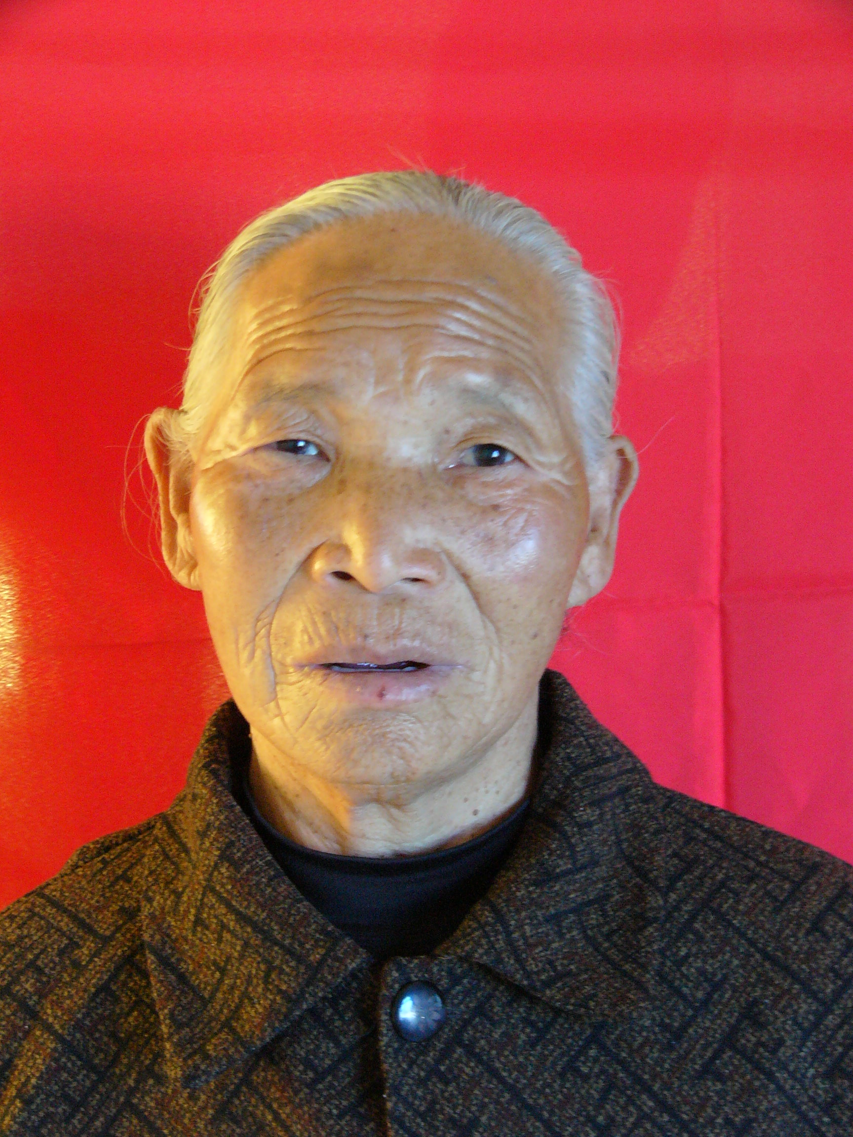 写给母亲：十年与您隔世相望