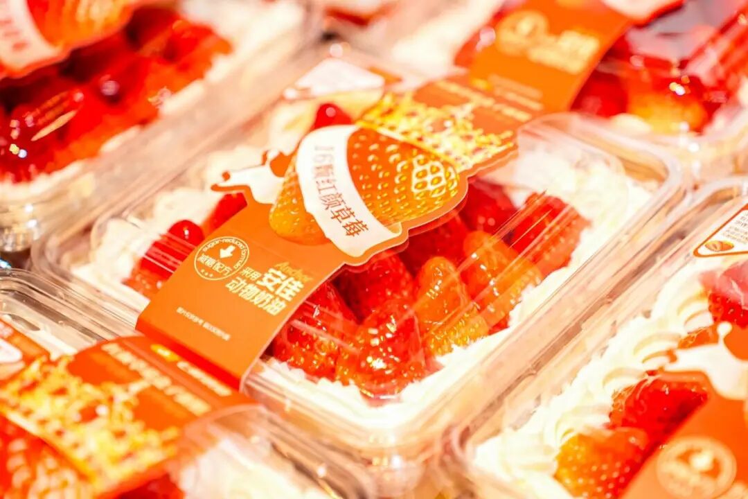 桌子上放了不同类型的食物AI 生成的内容可能不正确。