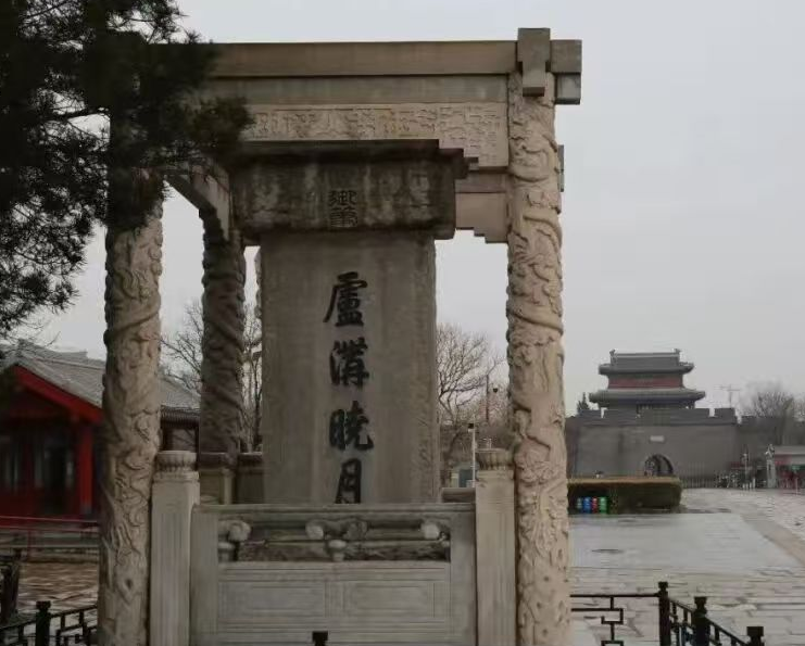 ���ذ�ɢ�ģ�����ǧ���ϣ�����������