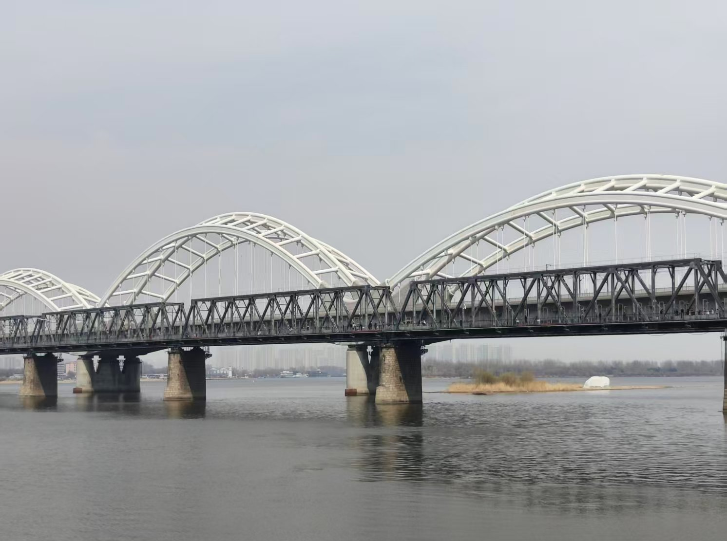 ���ذ�ɢ�ģ������ɻ�����