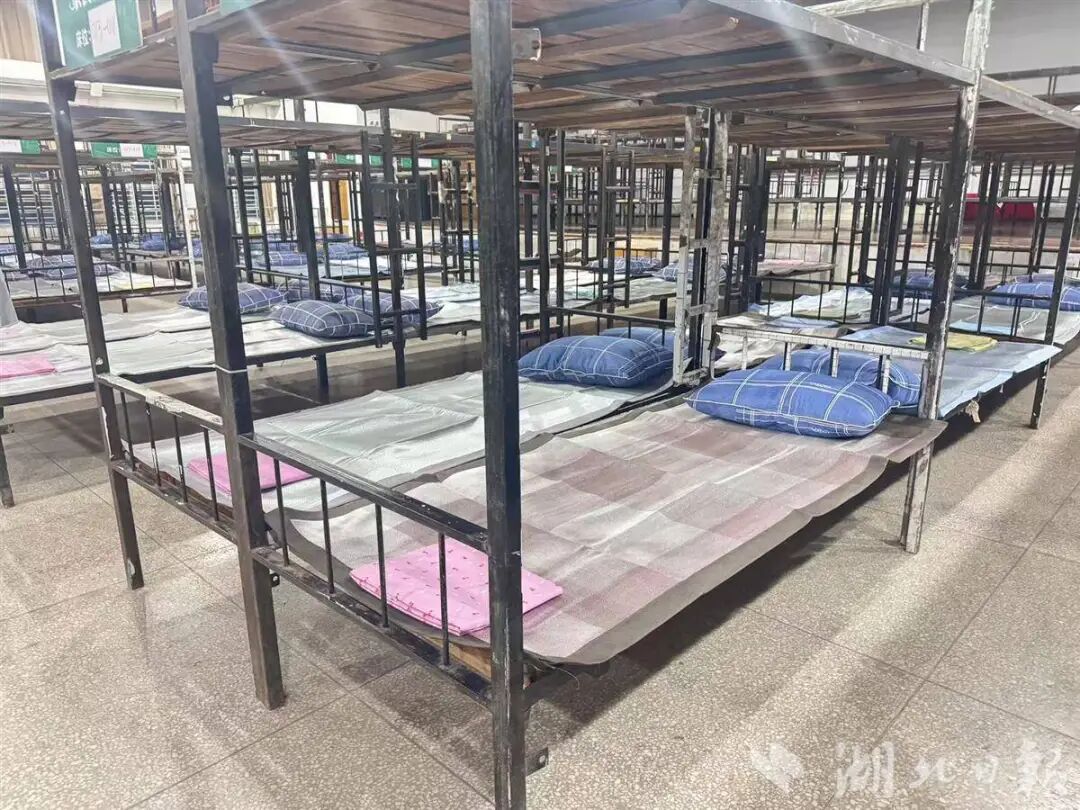 干凈整齊的床鋪。張祎晗  攝.jpg