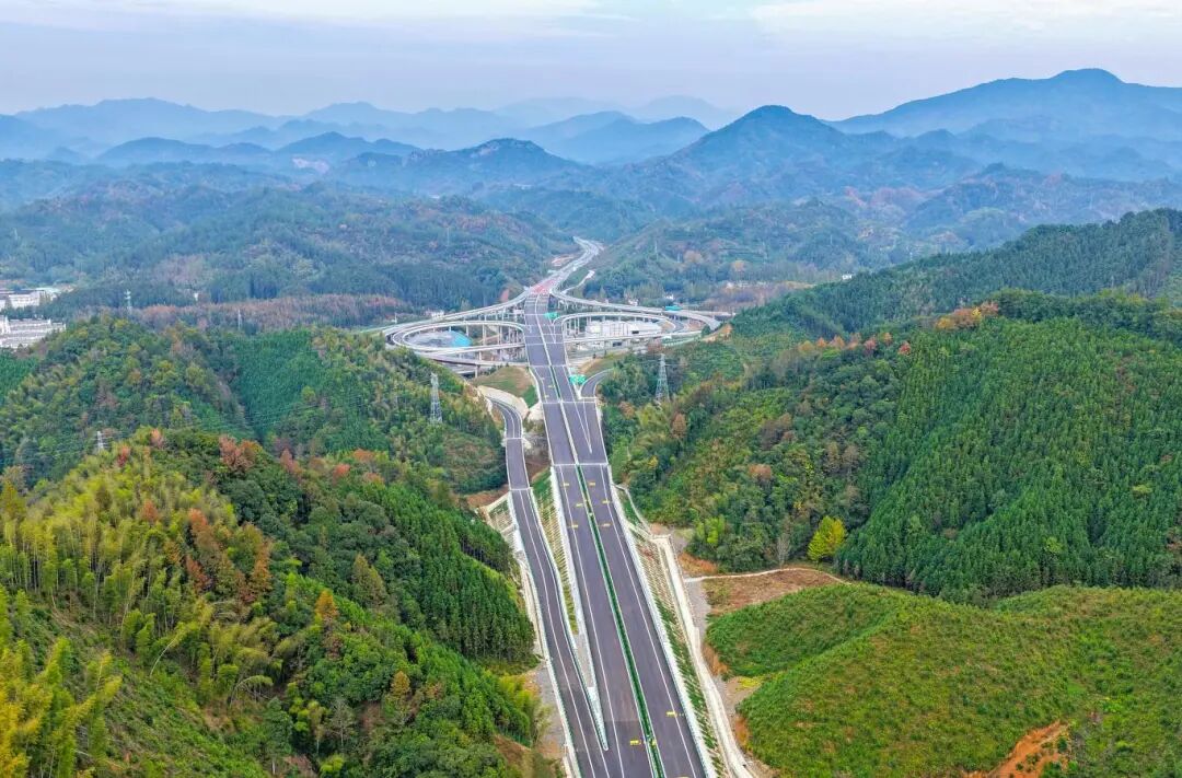 金字牌樞紐1 (2).jpg