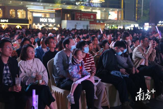 南方+ 林捷勇 拍攝